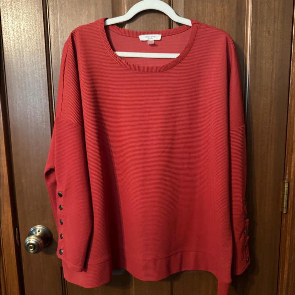 Cable & Gauge Rust Button Sleeve Sweatshirt